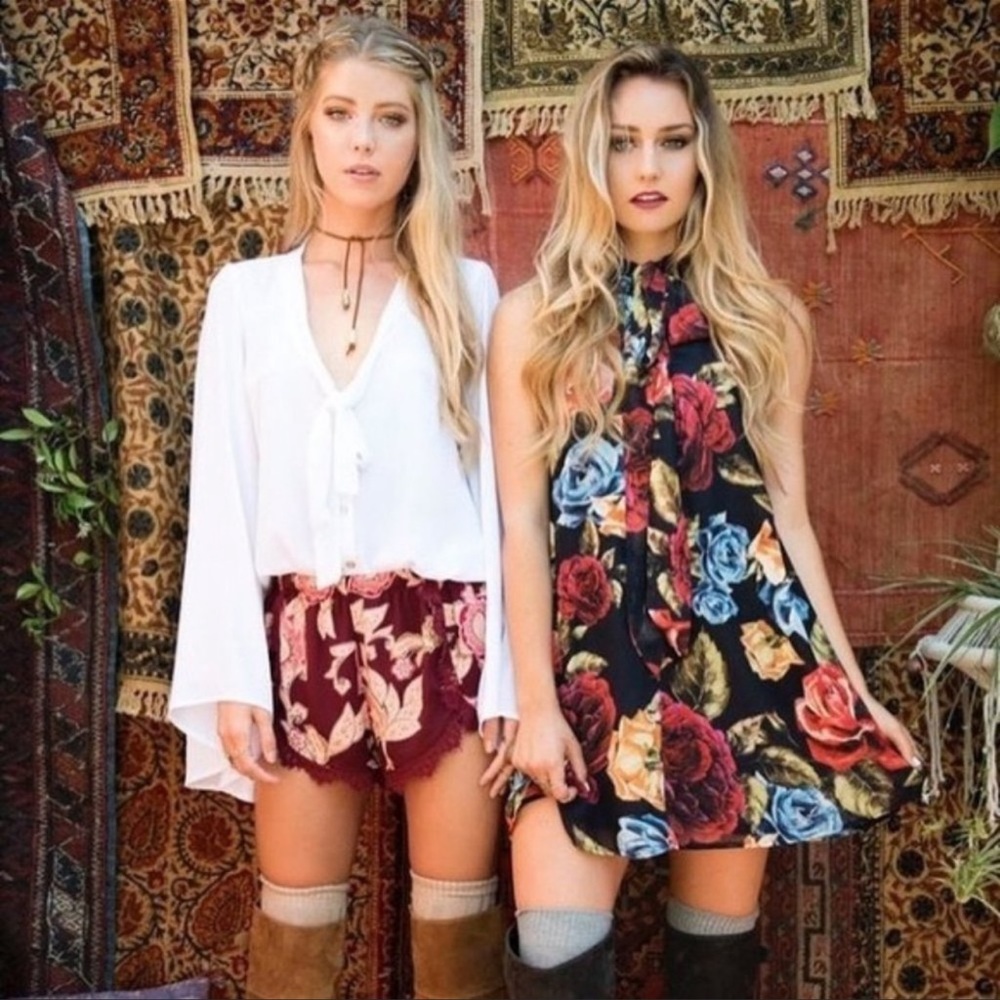 Show me your Mumu Tess Tie Mini Dress in Bloom Bloom